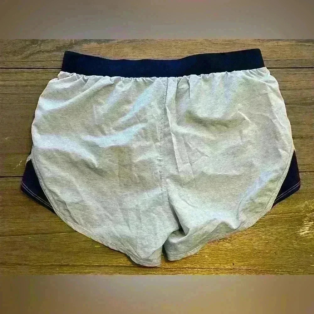 Under Armour Running Shorts Womens size Small - Picture 2 of 3